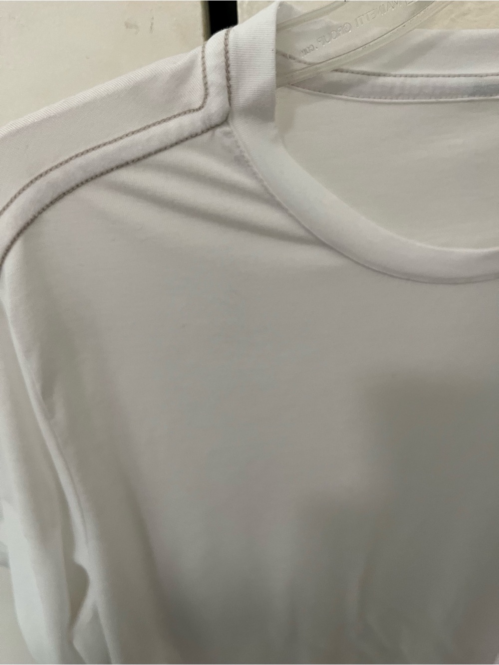 Vuori Current Tech White Short Sleeve Crew Tee - Picture 7 of 9